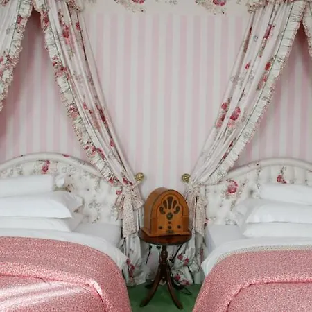 Hirschgasse Otel