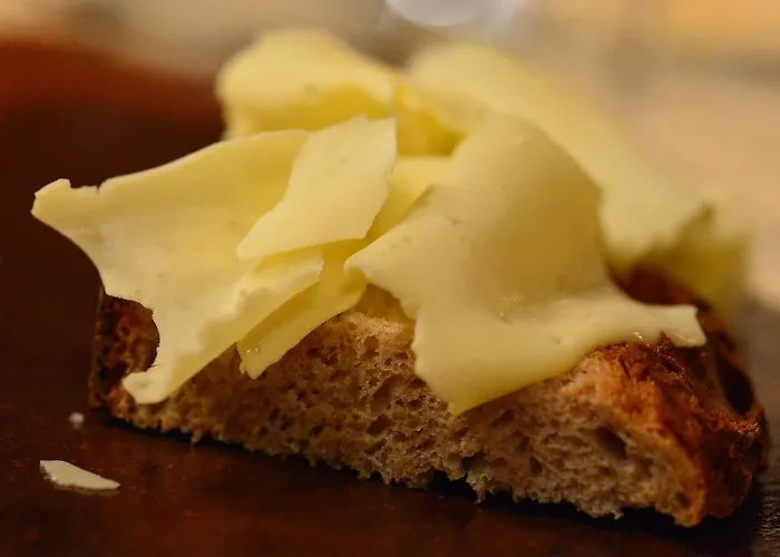 فندق Hirschgasse 4*