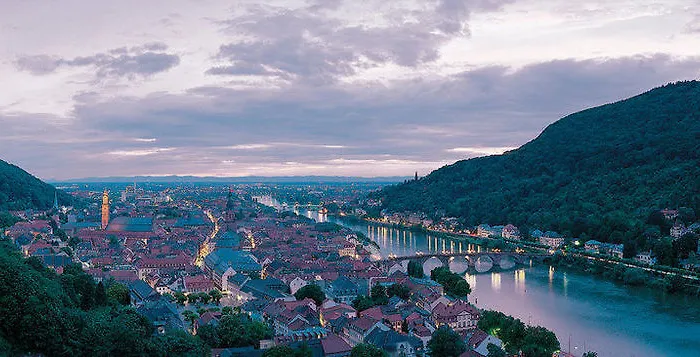 فندق Hirschgasse 4*