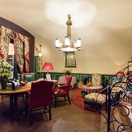 Otel Hirschgasse